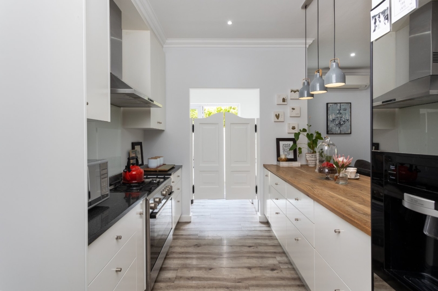 4 Bedroom Property for Sale in Val De Vie Estate Western Cape
